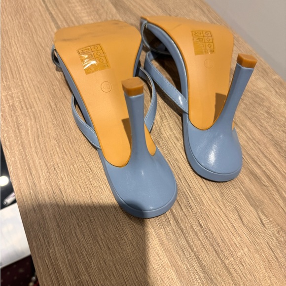 Brand new leather sandals Heeled - Picture 3 of 7